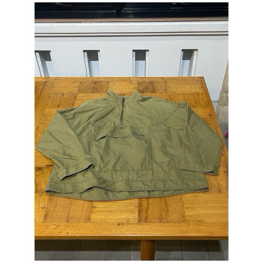 preloved Zara atasan zara blouse lengan panjang warna hijau dibuat jacket bisa prellengan panjang ar