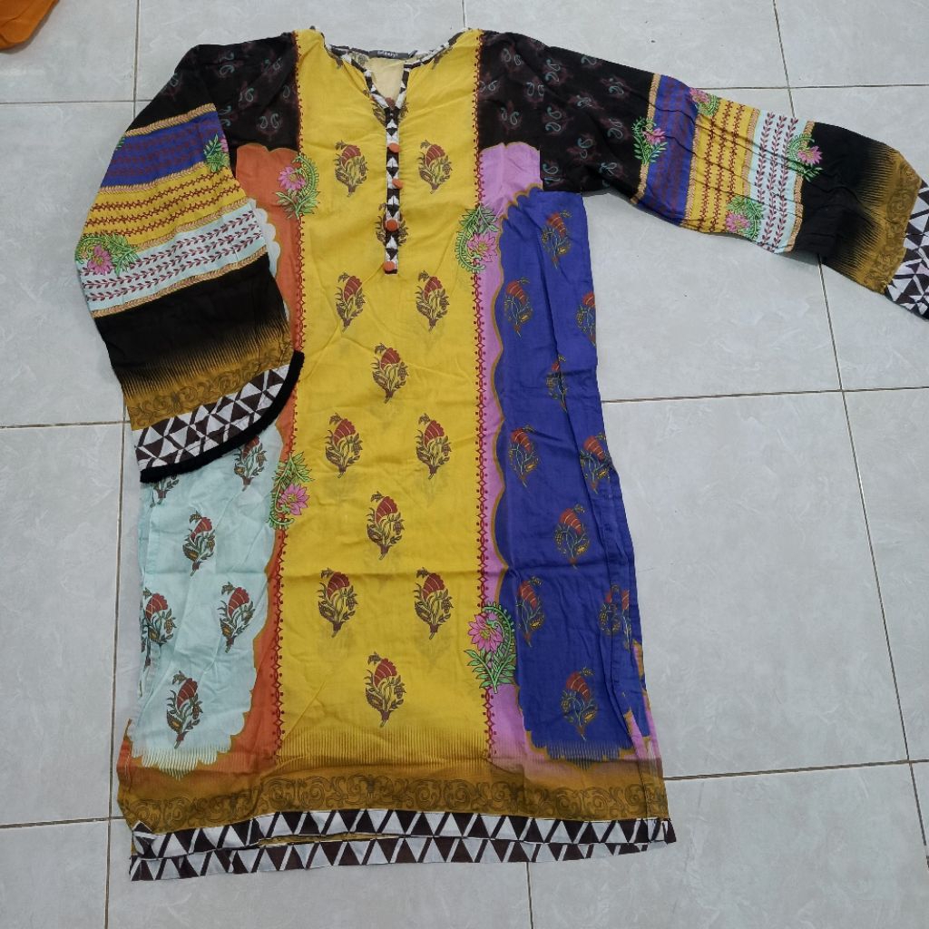 kurti preloved