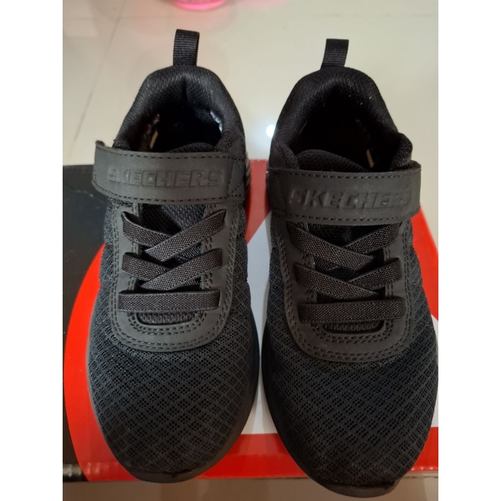 Skechers Kids Preloved