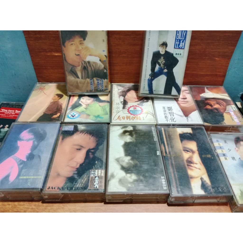 kaset pita lagu Mandarin Aroon kwok, jacky Cheung, Grasshopper dll
