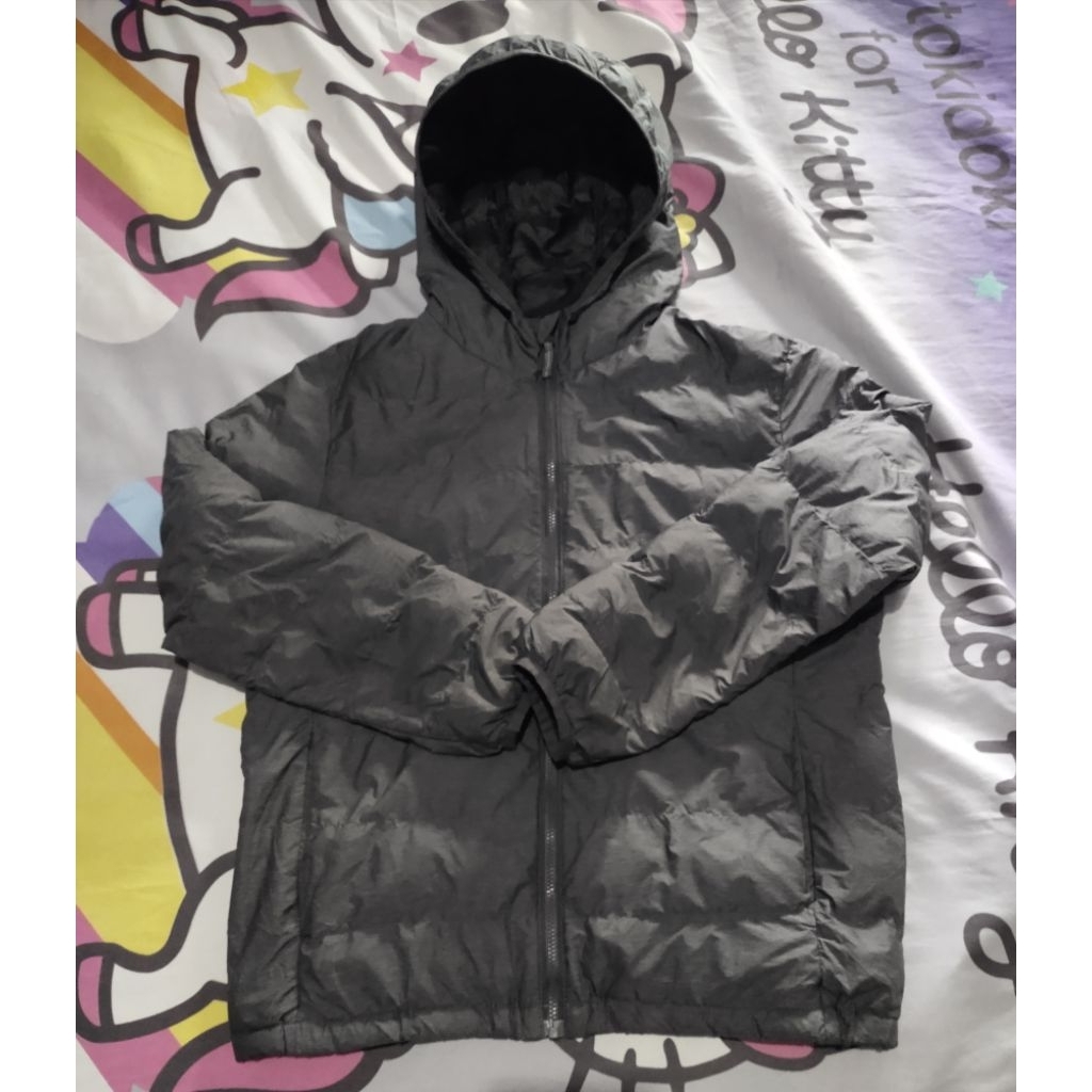 Jaket UNIQLO ULTRA LIGHT DOWN