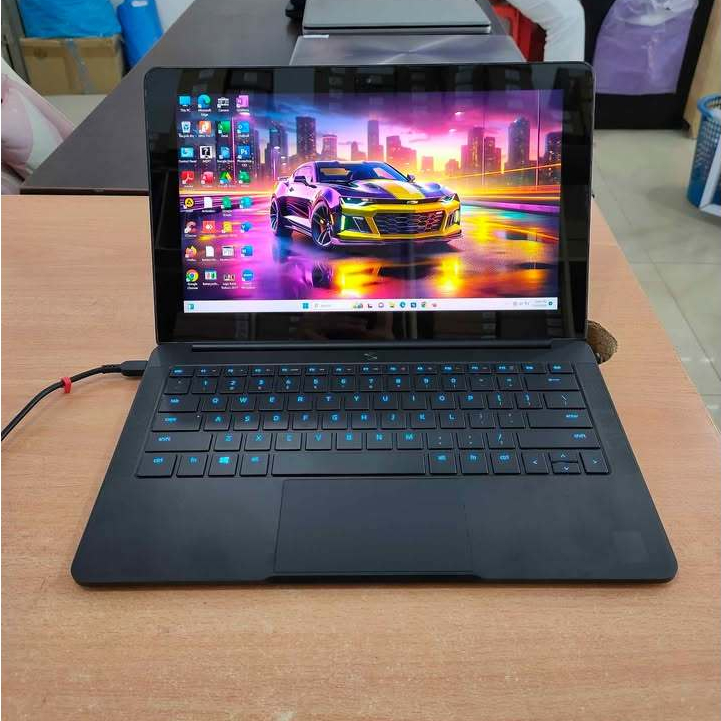 Laptop RAZER BLADE STEALTH / Core i7 Gen 6 / Touchsreen