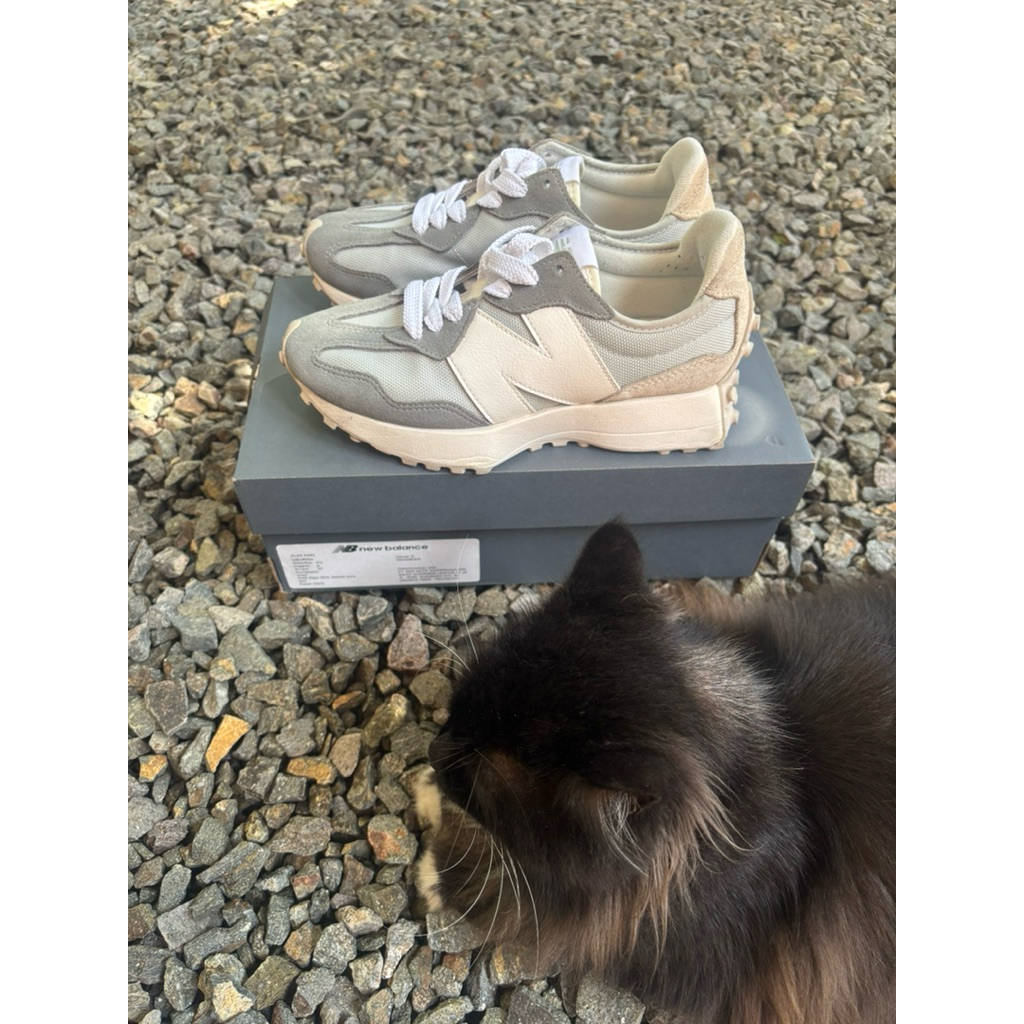 NEW BALANC* NB 327 (PEMAKAIAN 7x SAJA)