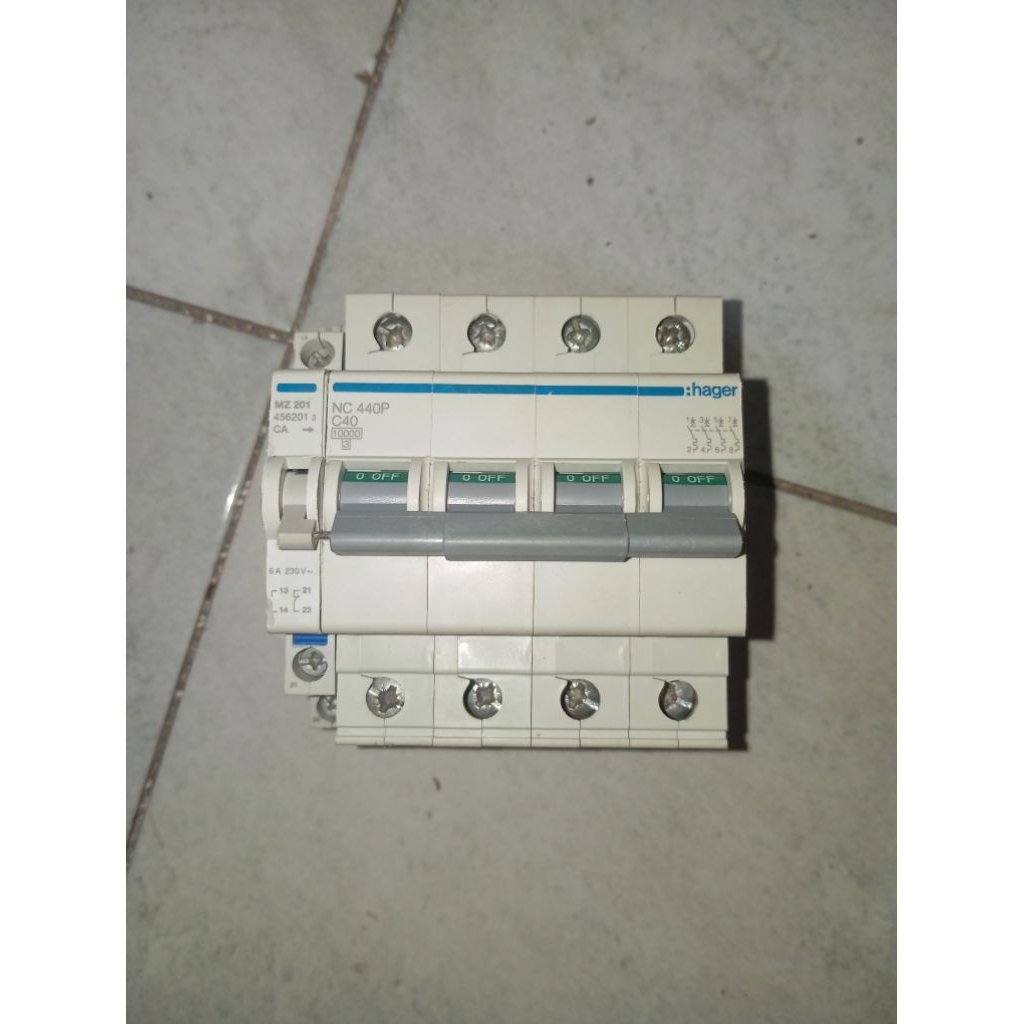 MCB HAGER 4P+AUXELERI 40A MULUS