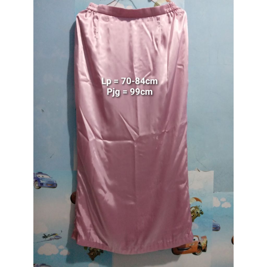 Preloved rok kebaya satin