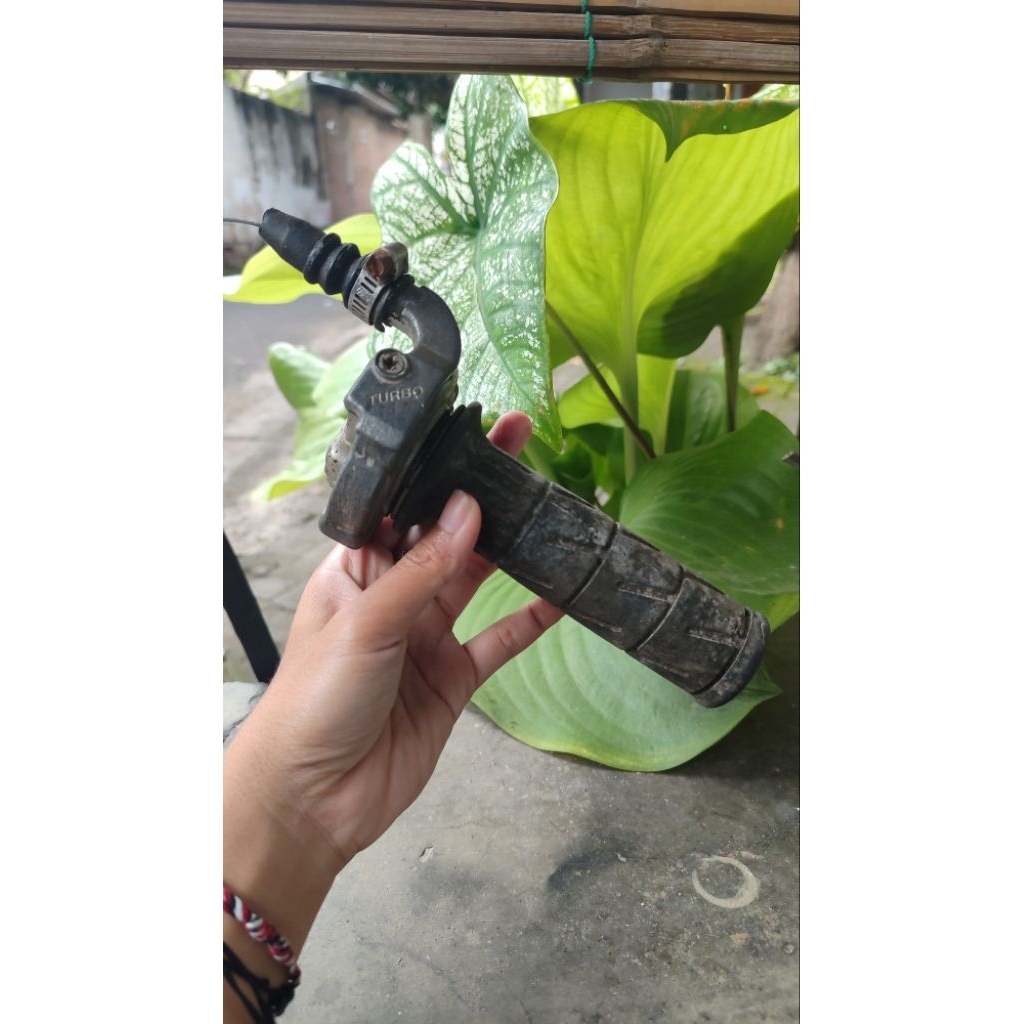 Gas Spontan Turbo Lawasan