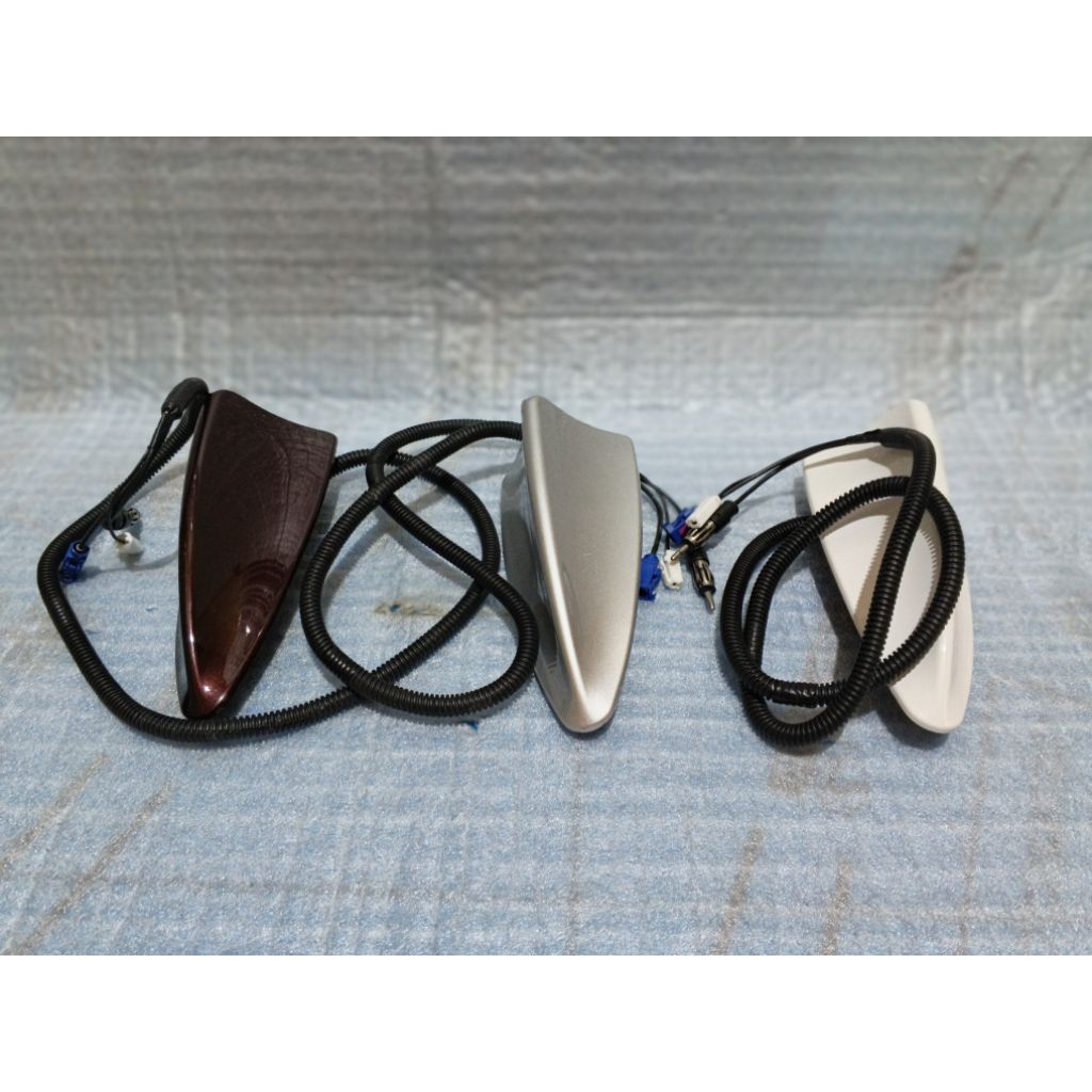 ANTENA SIRIP HIU ALL NEW MOBIL AVANZA ,XENIA,RUSH TERIOS,CALYA SIGRA RAIZE,ROCKY ORIGINAL