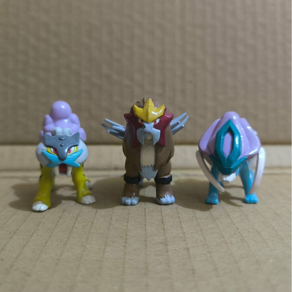 Pokemon Entein raikou suicune tomy moncolle