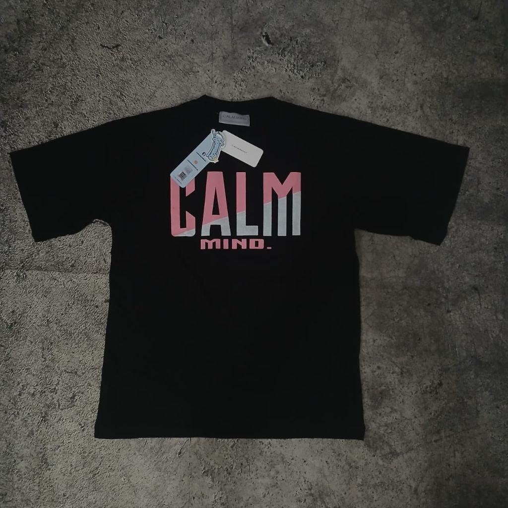 T Shirt Calm Mind Premium – Kaos Hitam Simpel Keren Unisex