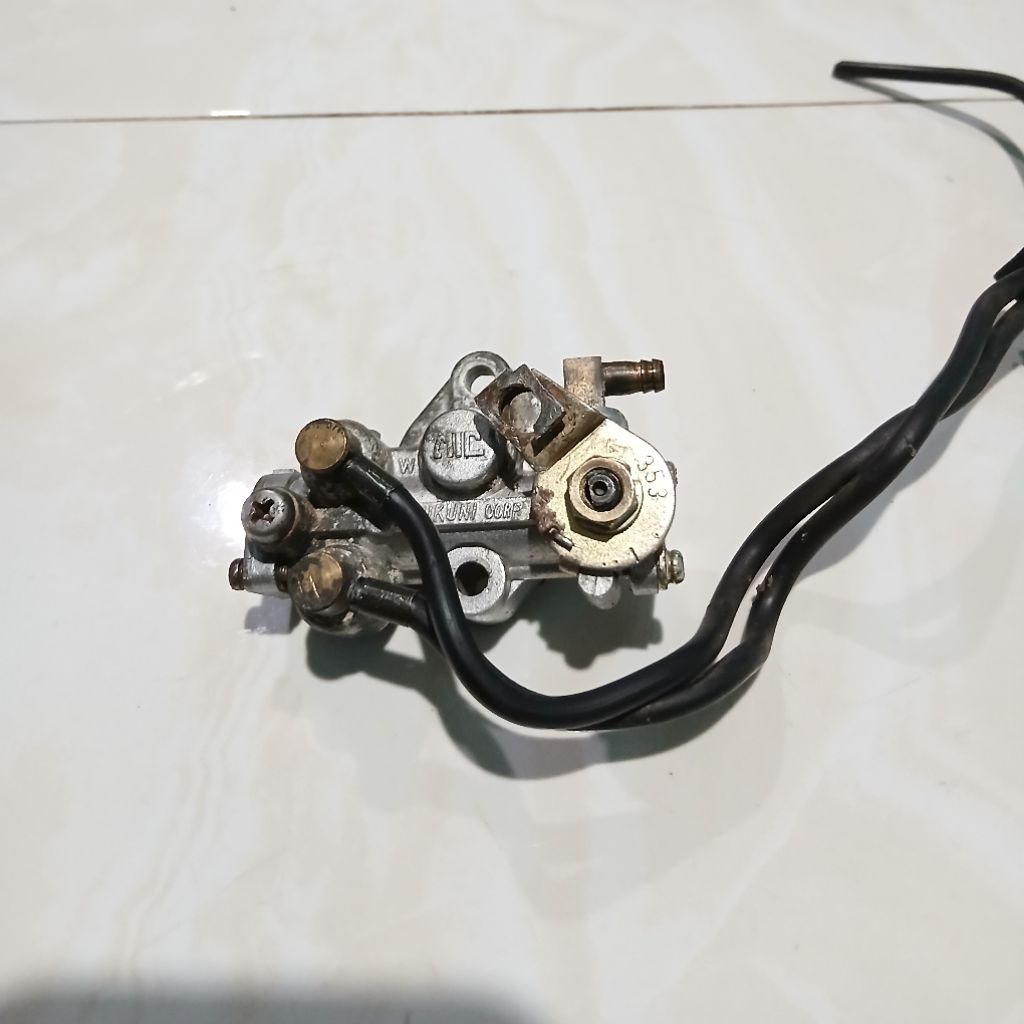 Pompa oli SUZUKI FR80 fr 80 fr80 family original second