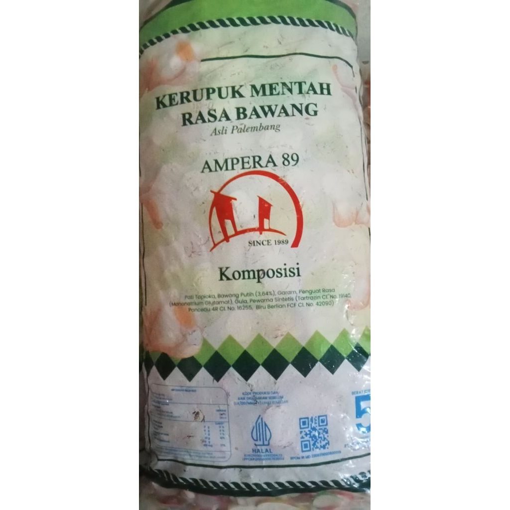 KERUPUK BAWANG AMPERA 89 ¼ KG / ½ KG