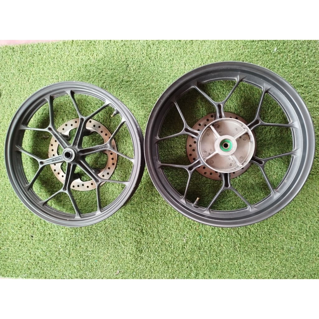 Velg pelek Honda Sonic 150R GTR original copotan