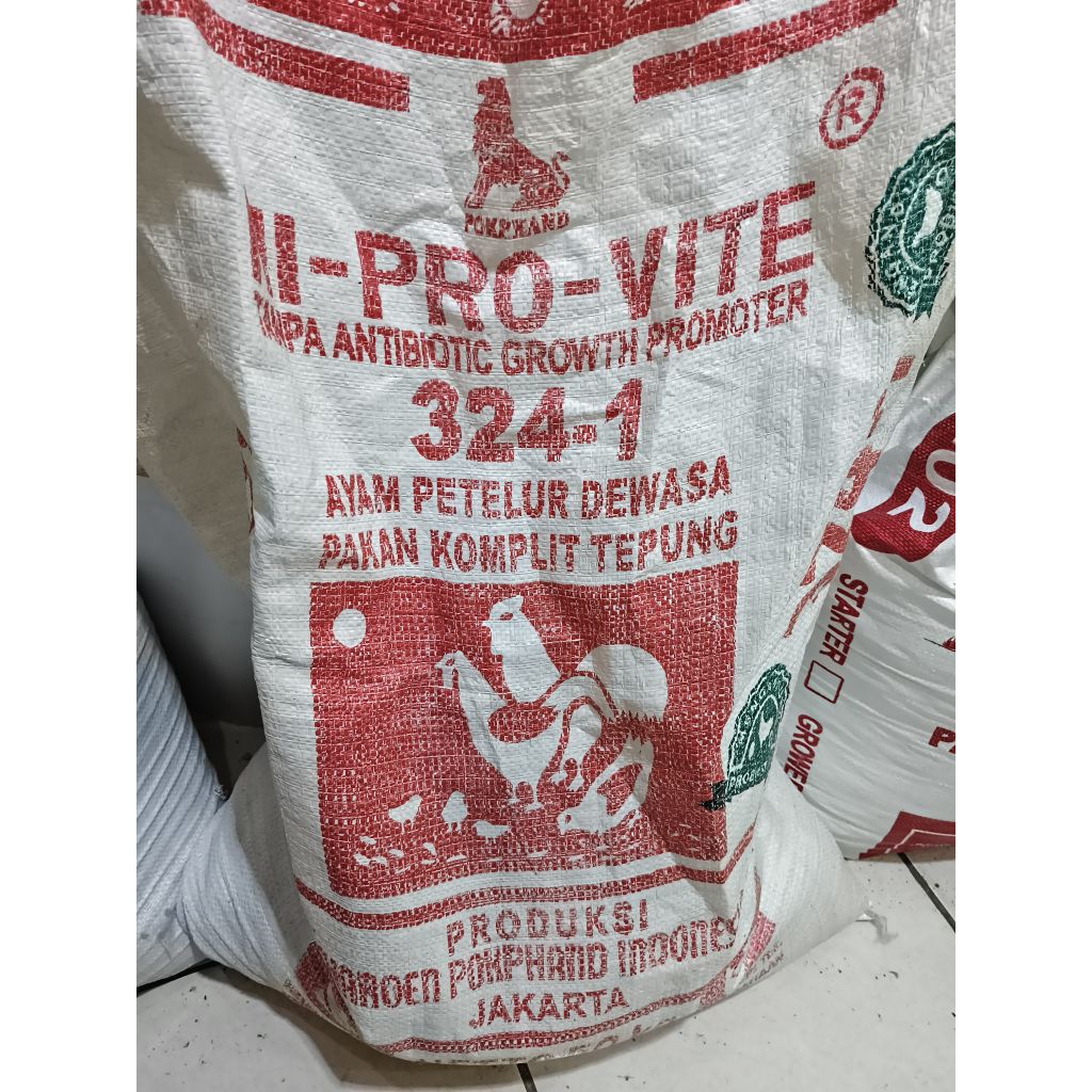 Pur Ayam Petelur / Voer Ayam Petelur Charoen Pokphand 1 Kg