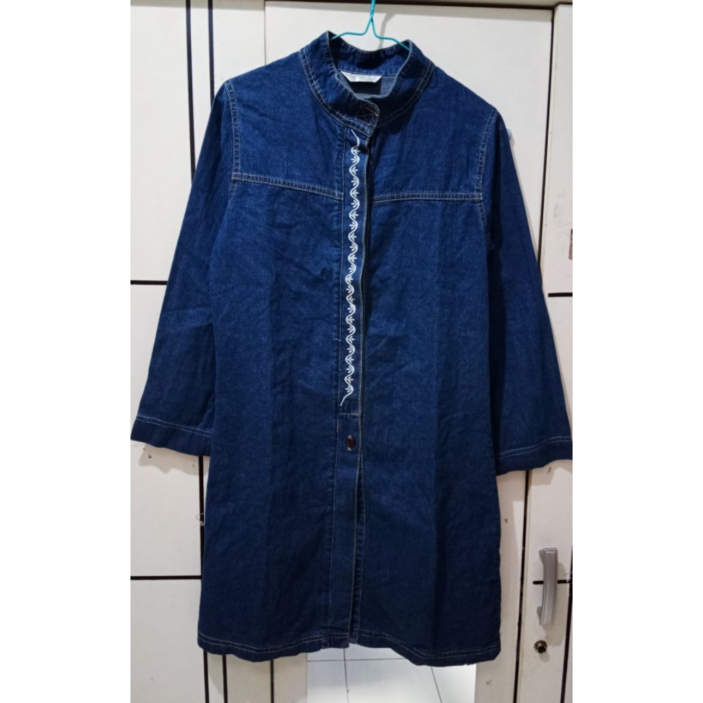 Preloved Tunik Jeans Bordir Wanita