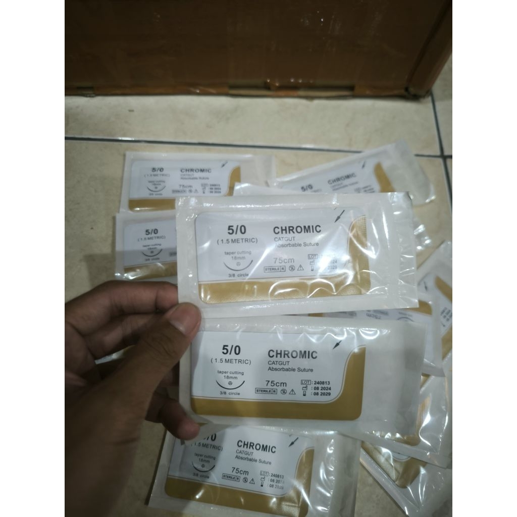 Benang Catgut Suture Chromic 5/0 / Benang Catgut Chromic 5/0 + Jarum  (Perpcs)