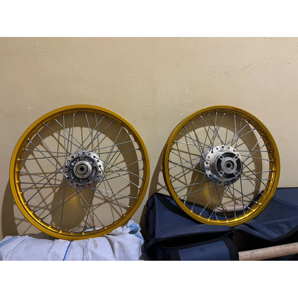 Velg jari-jari pnp fu , supra 125dd, sonic old