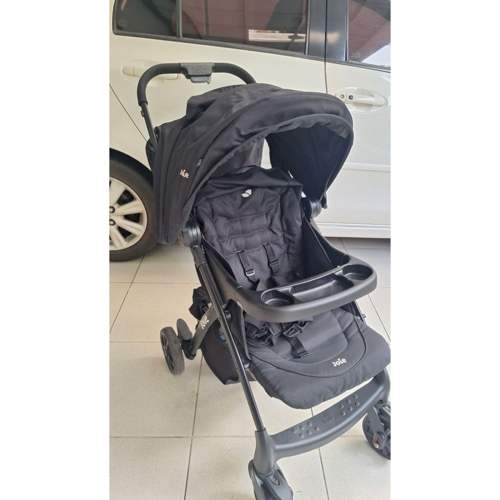 Preloved Stroller Joie Muze Lx