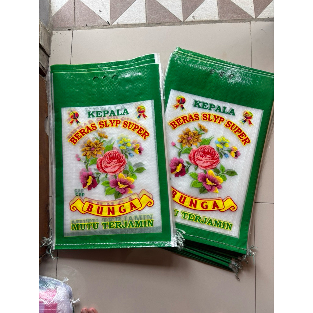 Karung beras laminasi 10 kg cap bunga