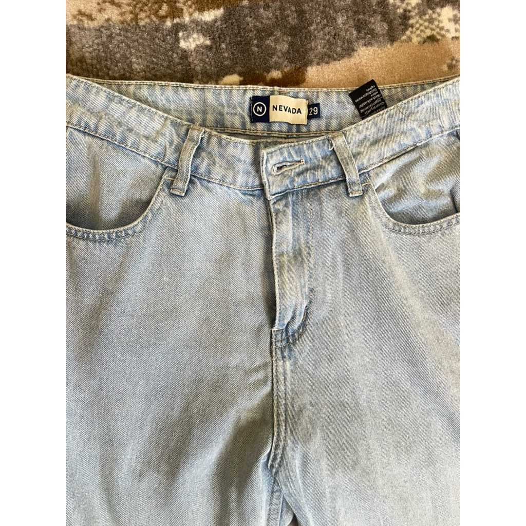 Jeans Wanita Nevada
