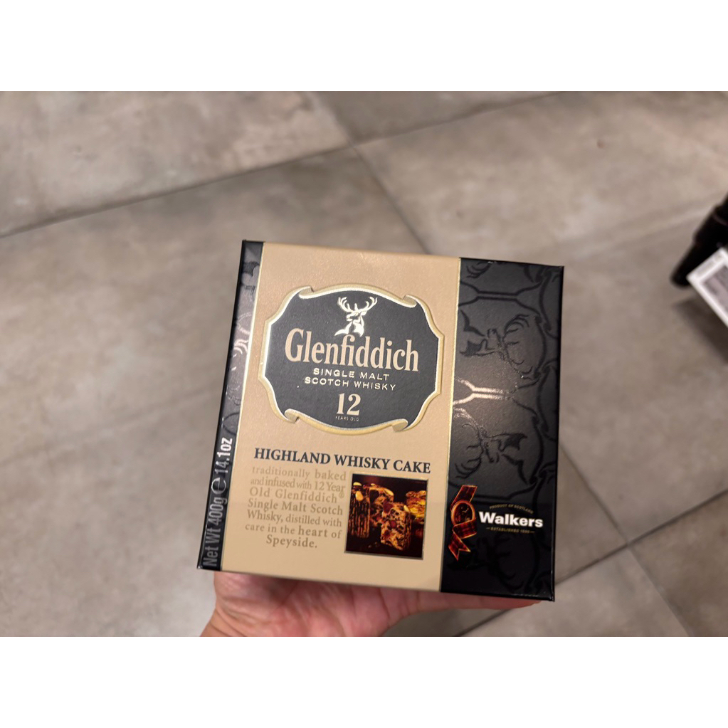 GLENFIDDICH HIHGLAND WHISKY CAKE BY WALKERS