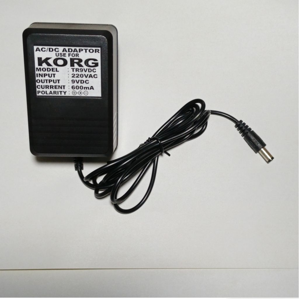 Adaptor untuk efek gitar KORG AX1500G