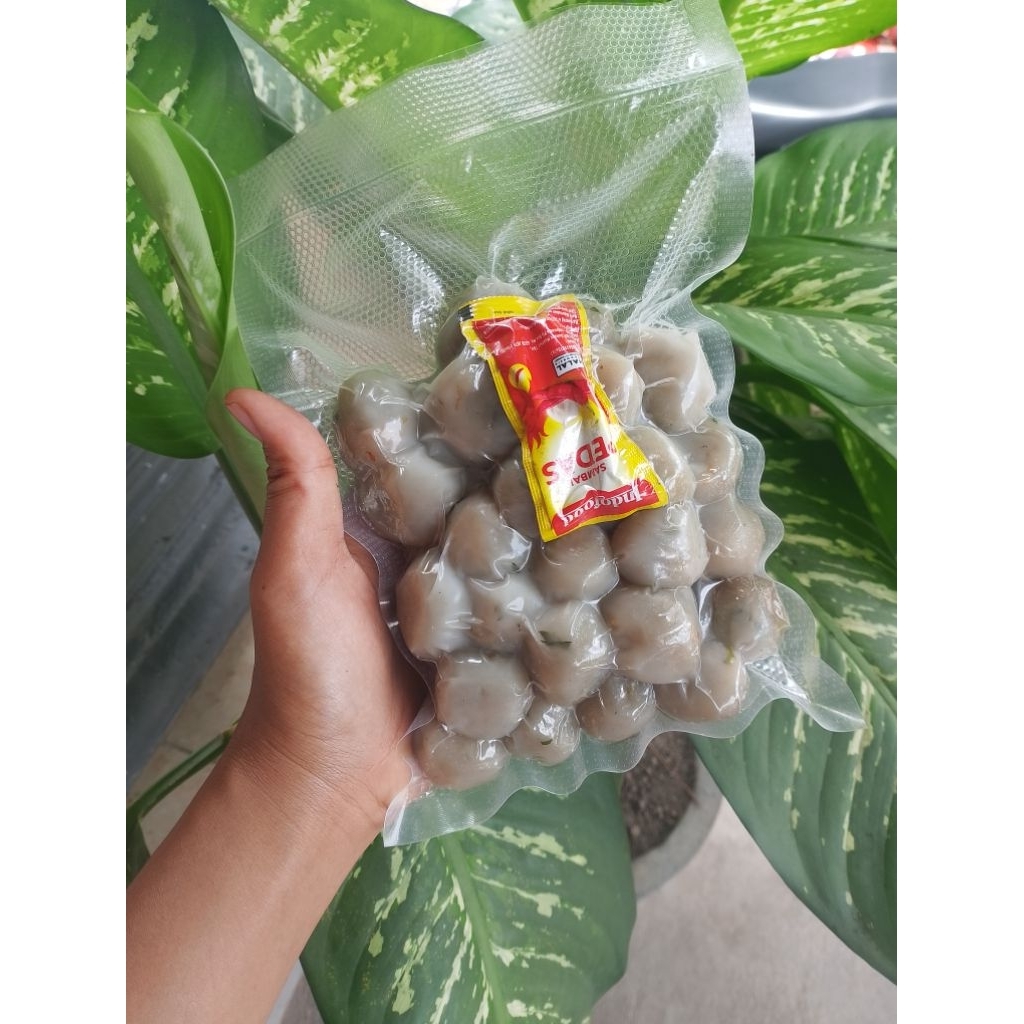 Cilok Isi ayam suwir dan gajih