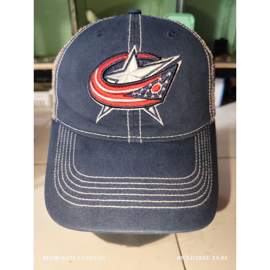 trucker rebook x nhl