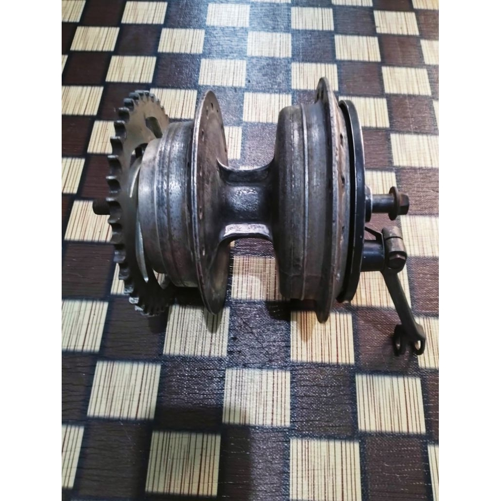 TROMOL BELAKANG KAWASAKI KE125 ORIGINAL