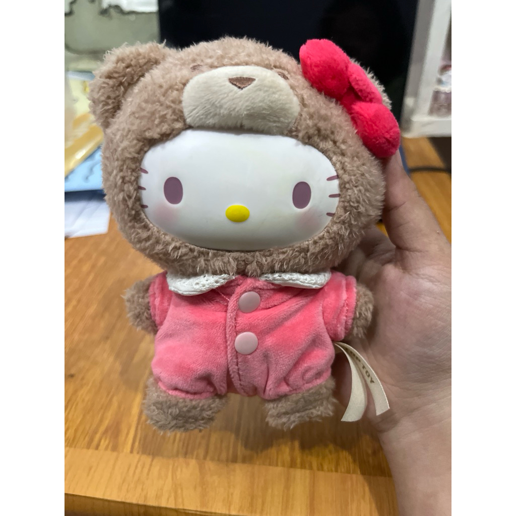 hello kitty sanrio blind box latte baby vinly miniso toptoy
