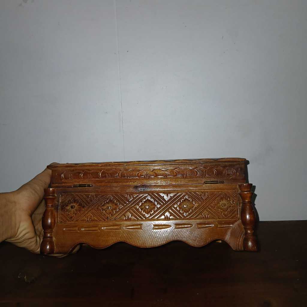 Kotak Tempat Tisu / Kerajinan Kekinian / Kerajinan Kayu Jati / Dekorasi