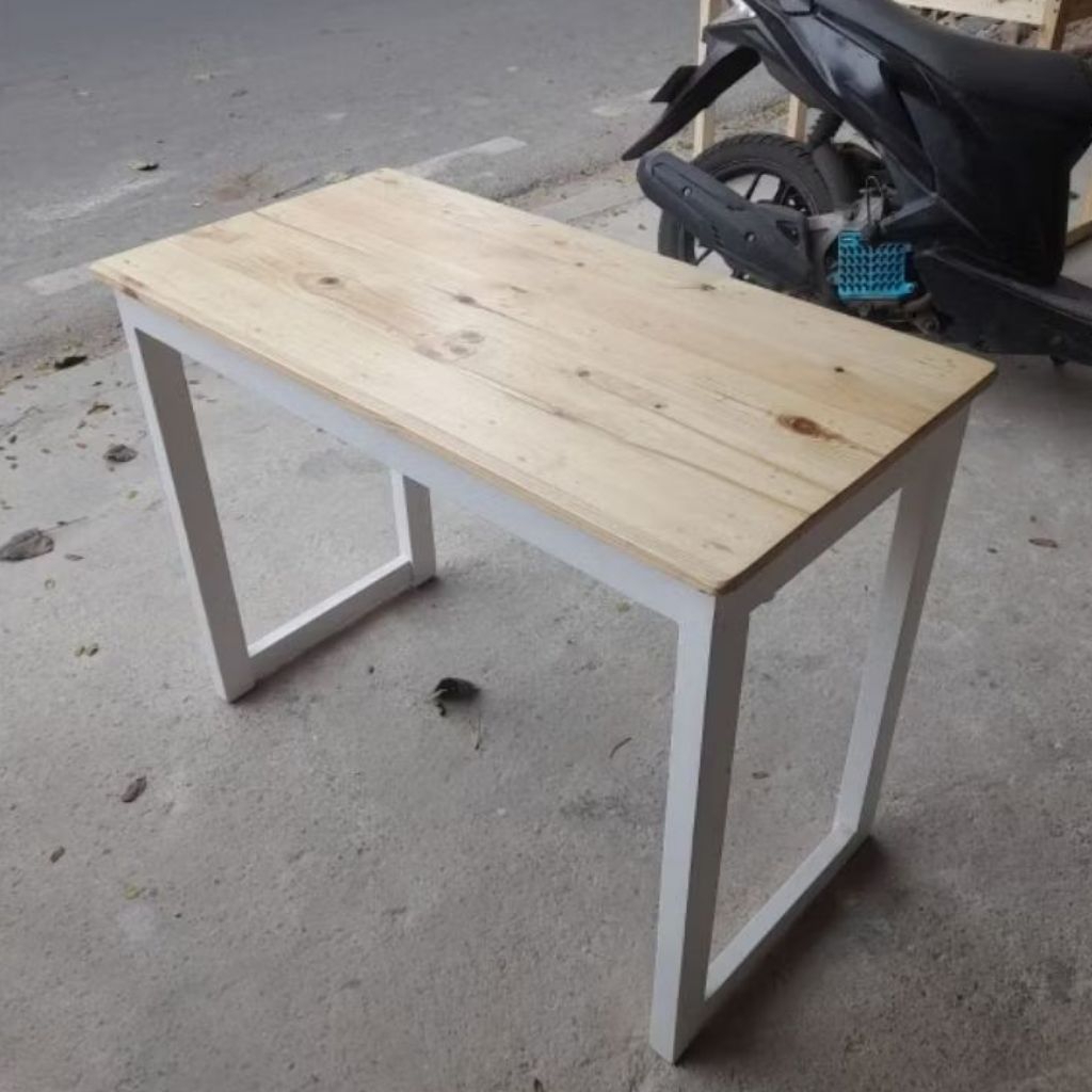 Meja makan jati Belanda 100x50x75 cm