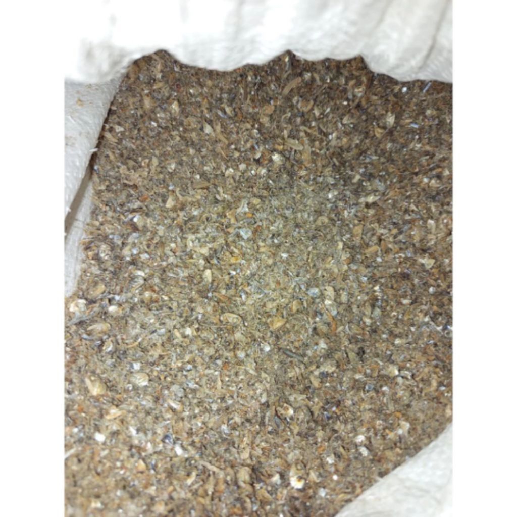 Limbah ikan teri pakan hewan ayam / lele / pelet  alternatif 1kg