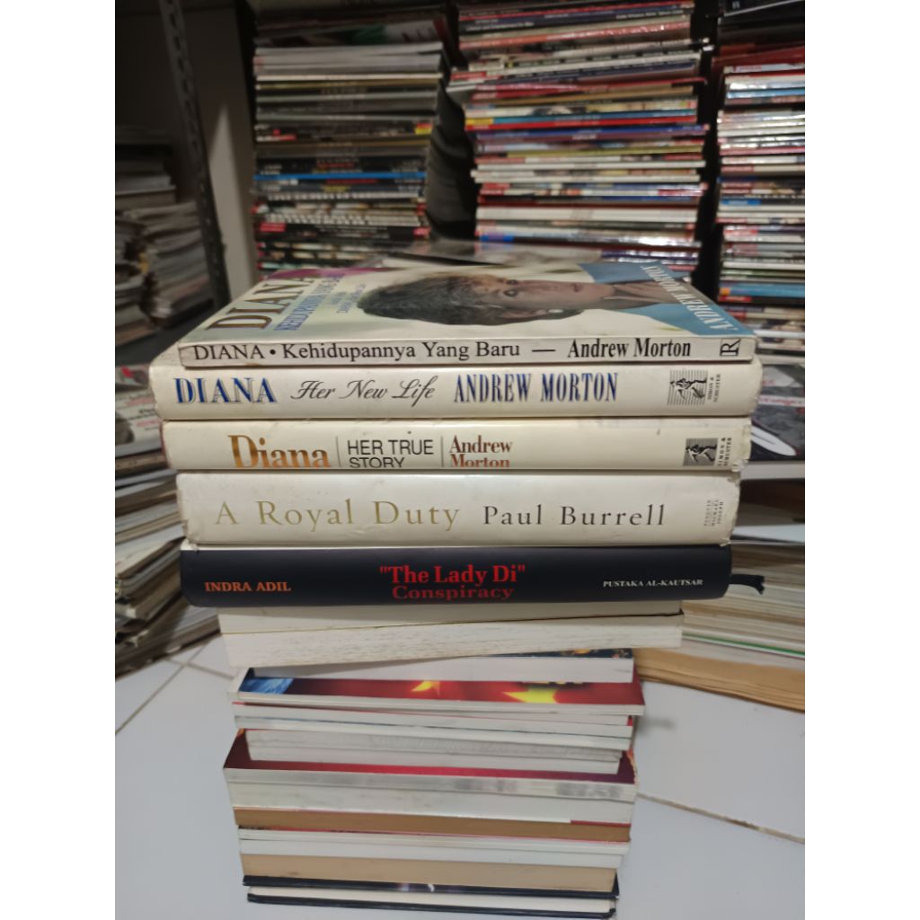 BUKU BIOGRAFI PUTRI DIANA / LADY DIANA