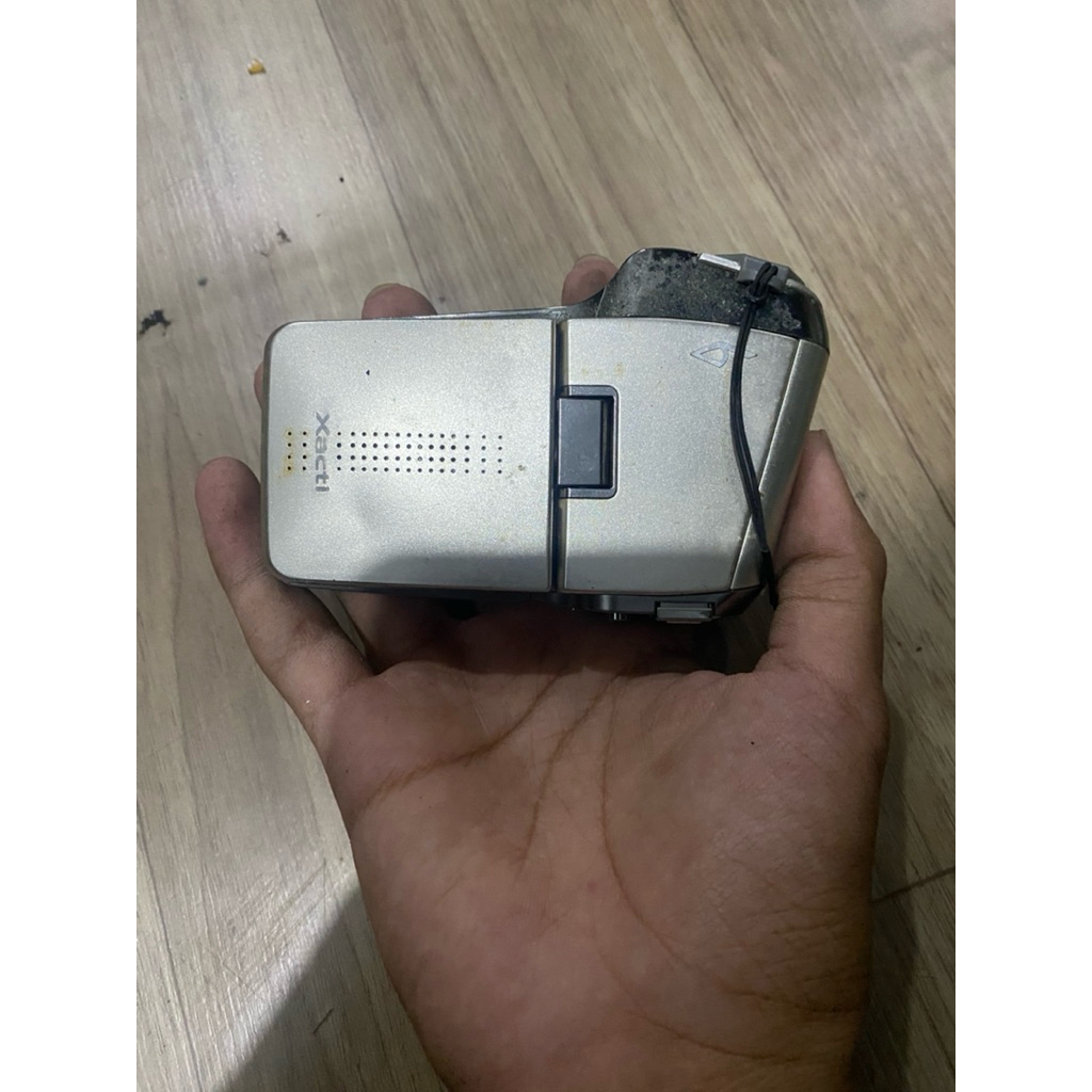 DIGICAM XACTI SANYO GOLDD