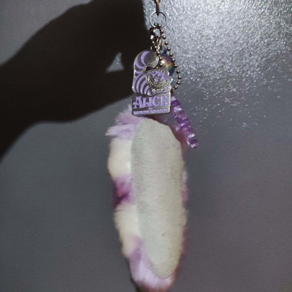 Alice in Wonderland - Chasire Keychain