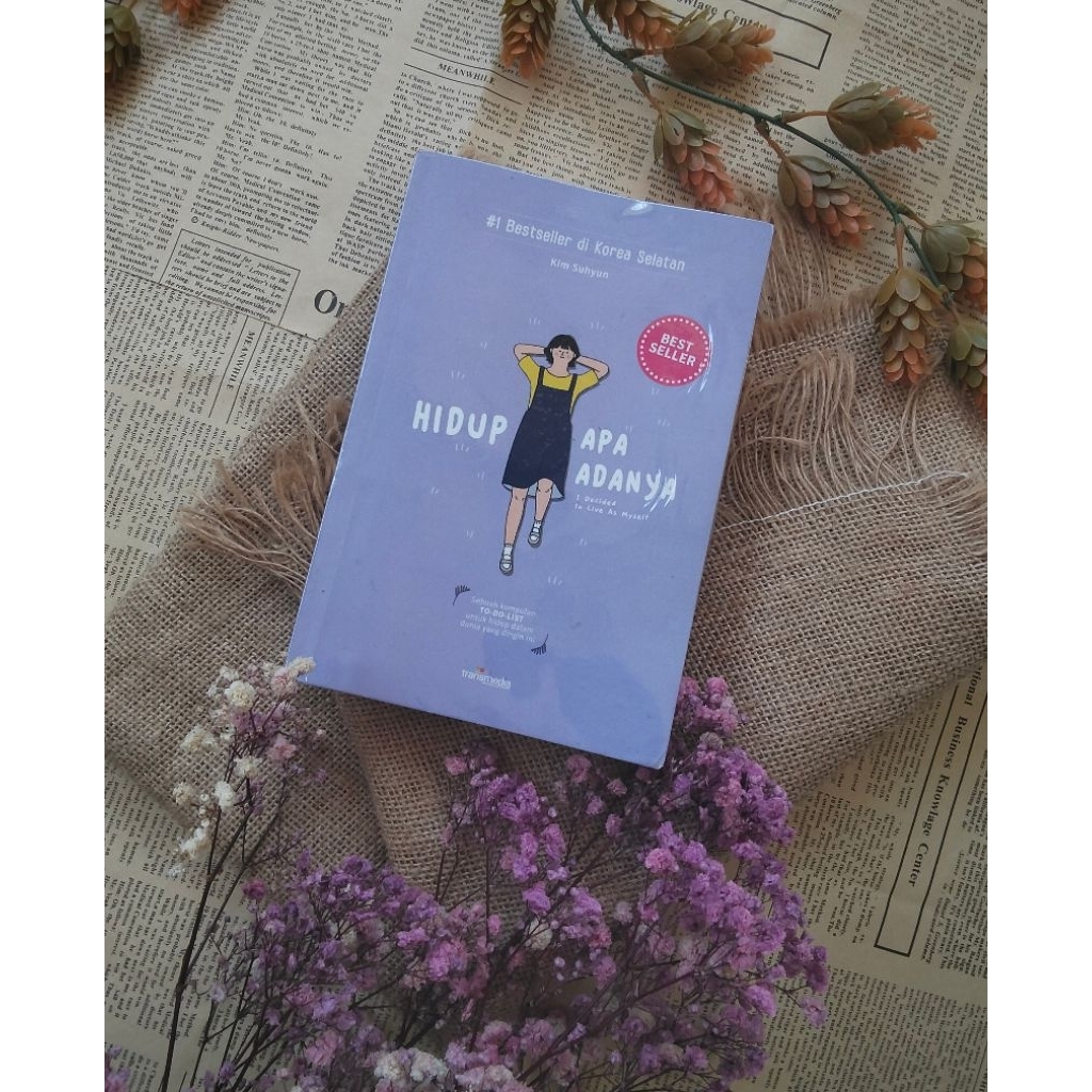 [ PRELOVED ] Buku Nonfiksi Korea Terjemahan Kim Suhyun - Hidup Apa Adanya