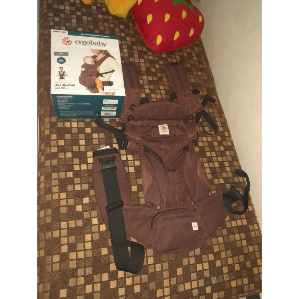 PRELOVED ERGOBABY OMNI 360 COOL AIRMESH DARK BROWN