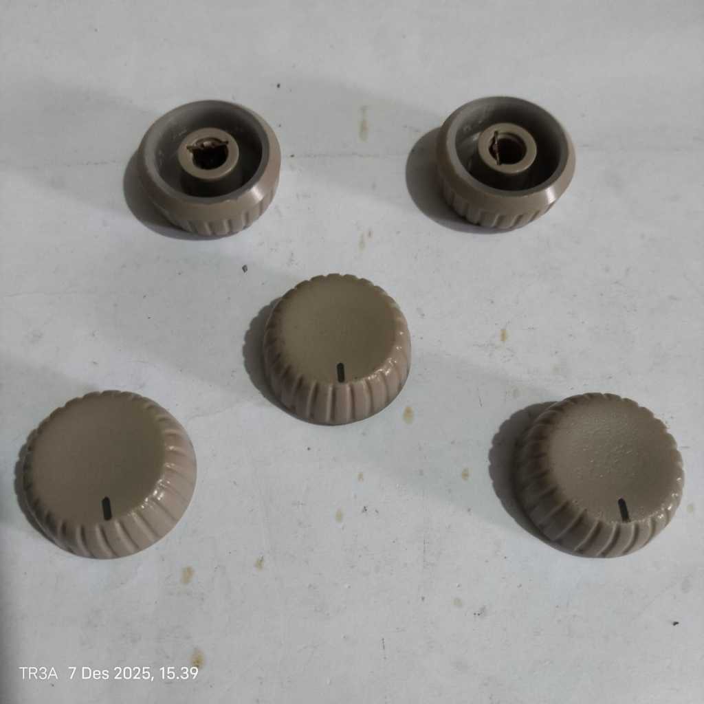 tombol knop putaran ac belakang ertiga apv