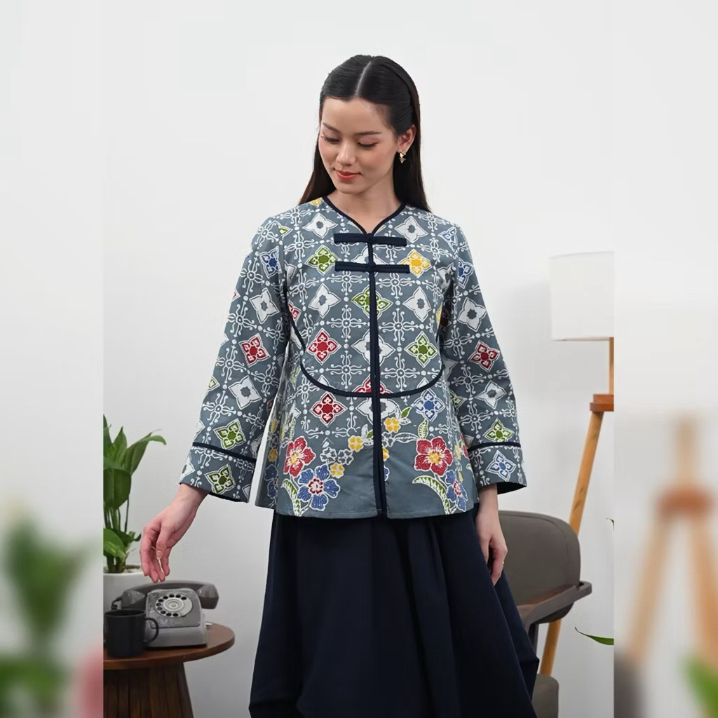 (Preloved) Nona Rara Forgia Batik