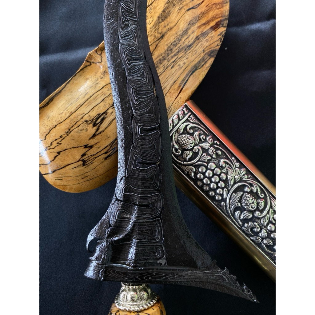 Keris Luk 5 Pamor Lawe Saukel