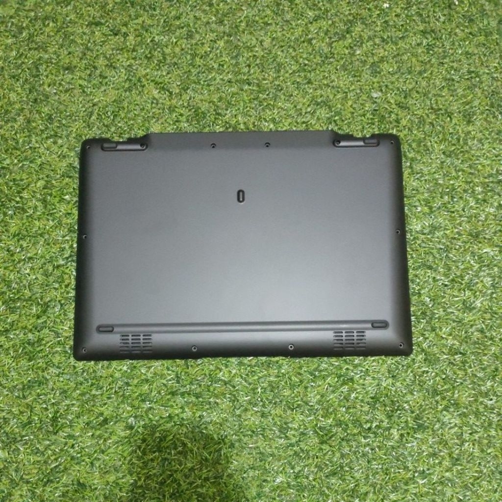 CASING BAWAH LAPTOP AVITA ESSENTIAL