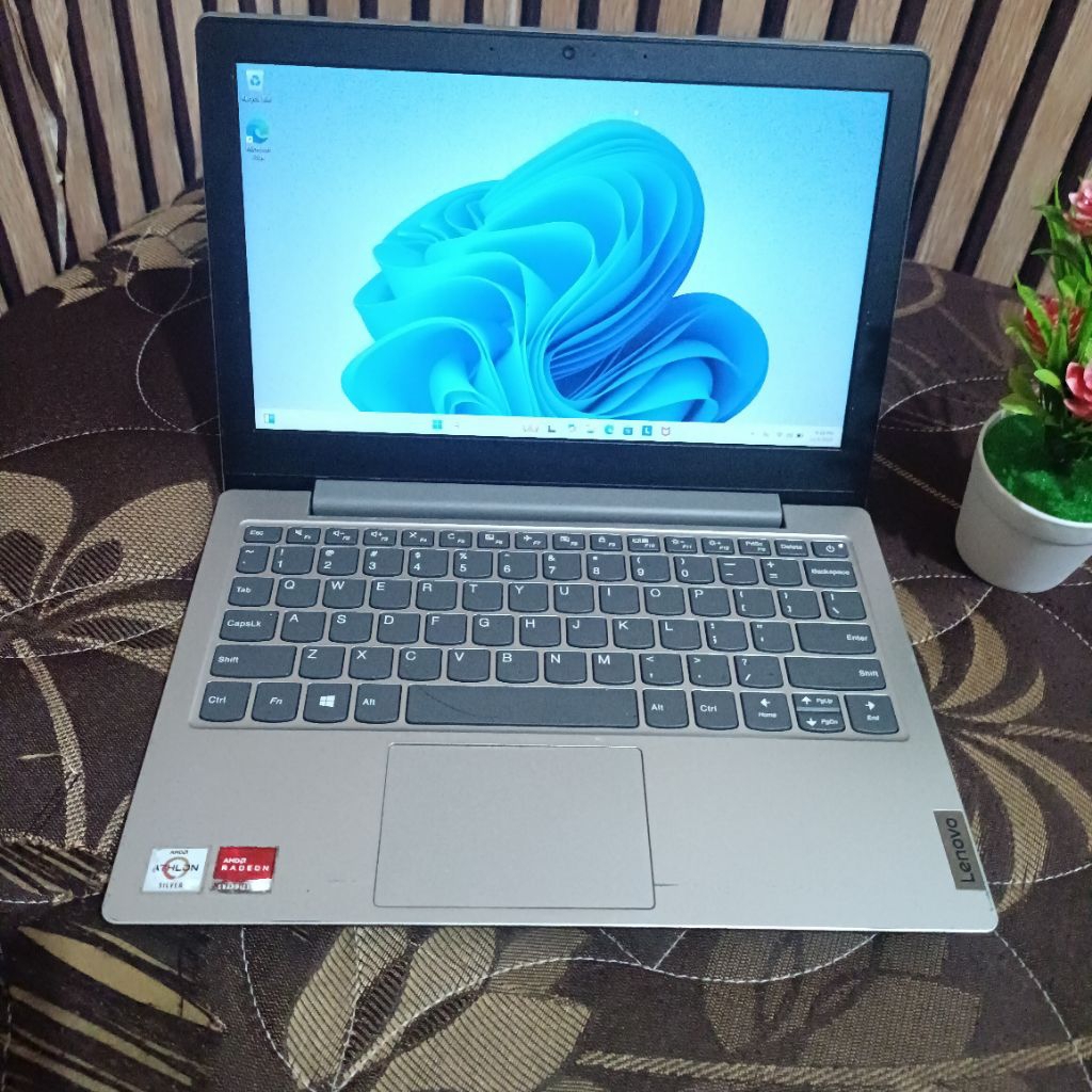 LENOVO IDEAPAD SLIM 1 11ADA AMD 3020 RAM 4 GB SSD 256 GB