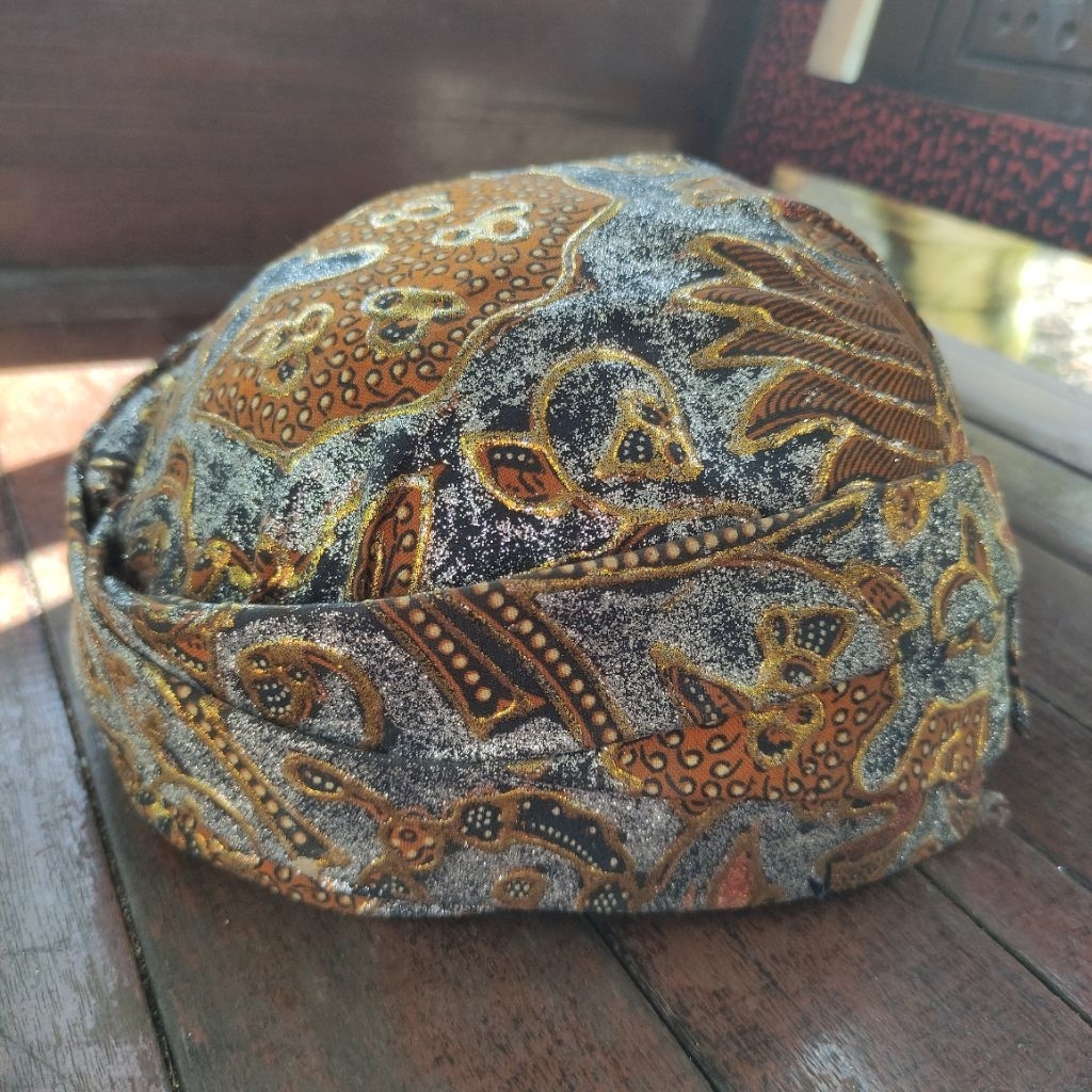 Blangkon manten prada jogja