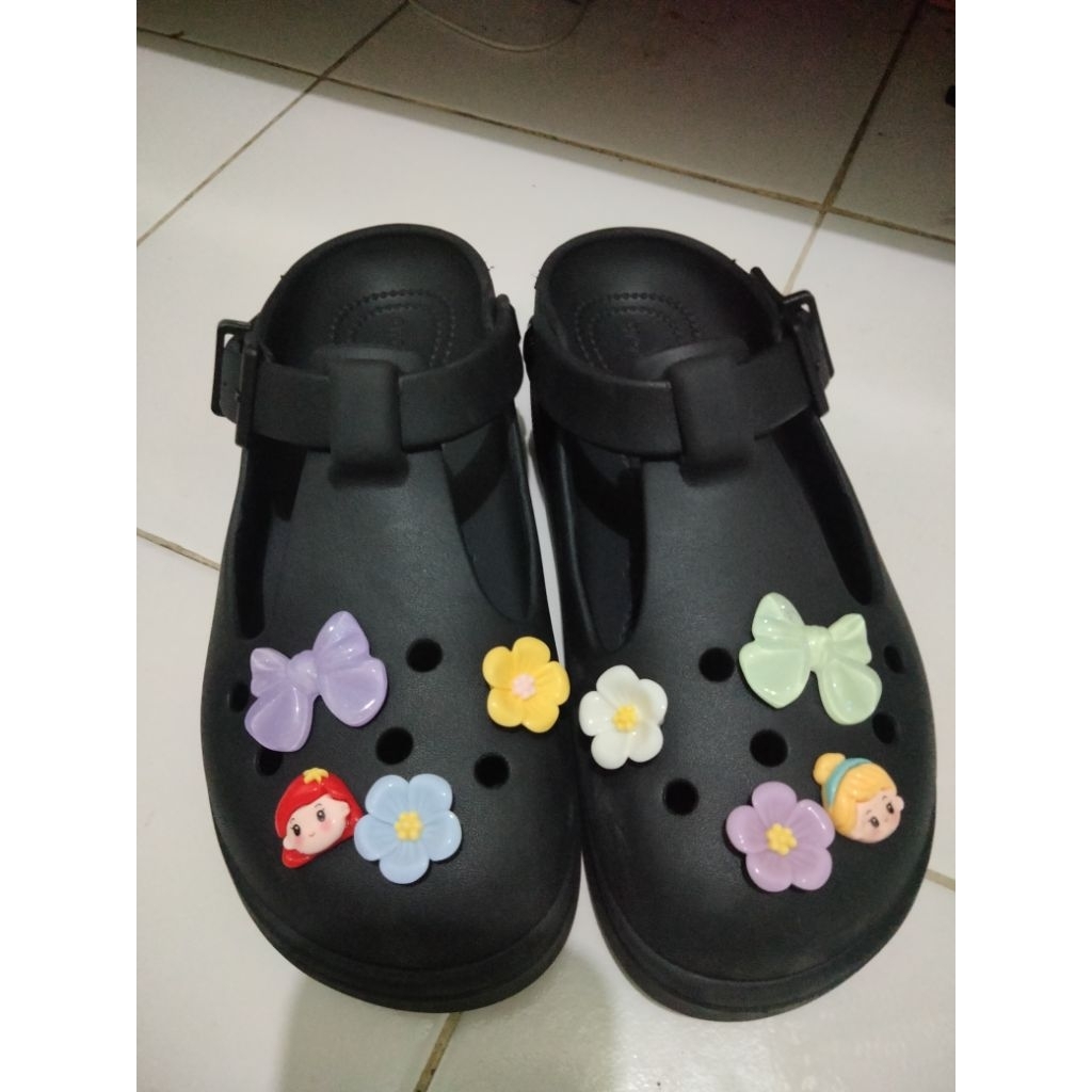 Sendal Crocs Maryjane Ori Preloved