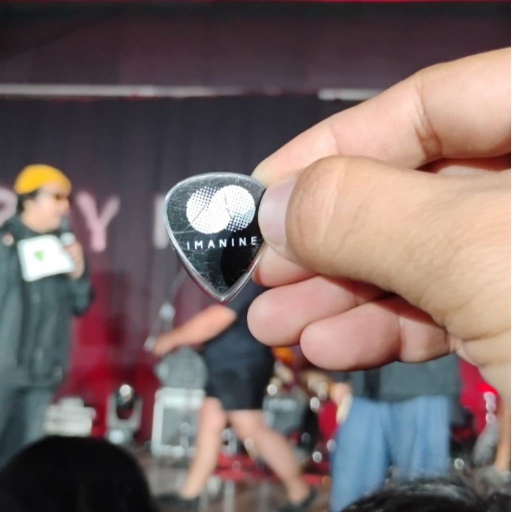 PICK GITAR LISTRIK IMAN J-ROCKS