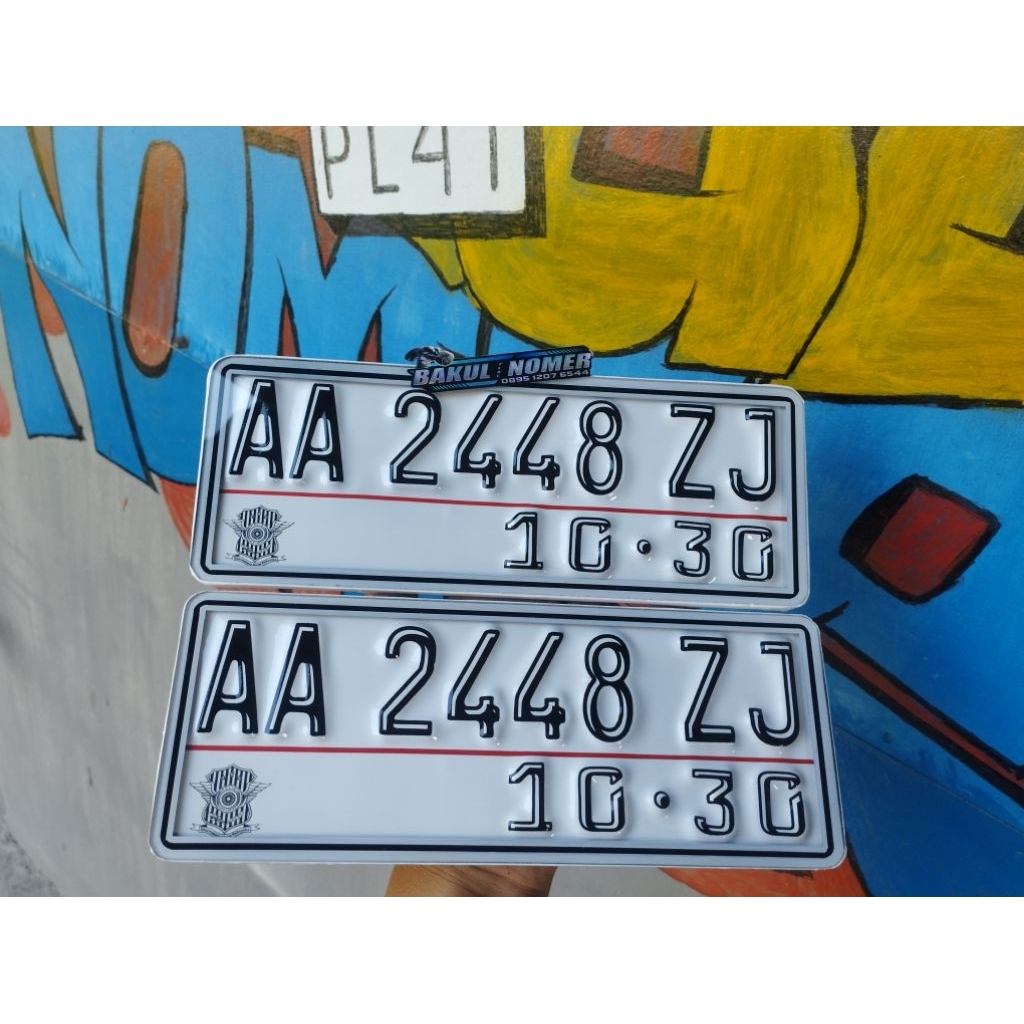 PLAT NOMER PUTIH AKRILIK /SATUAN