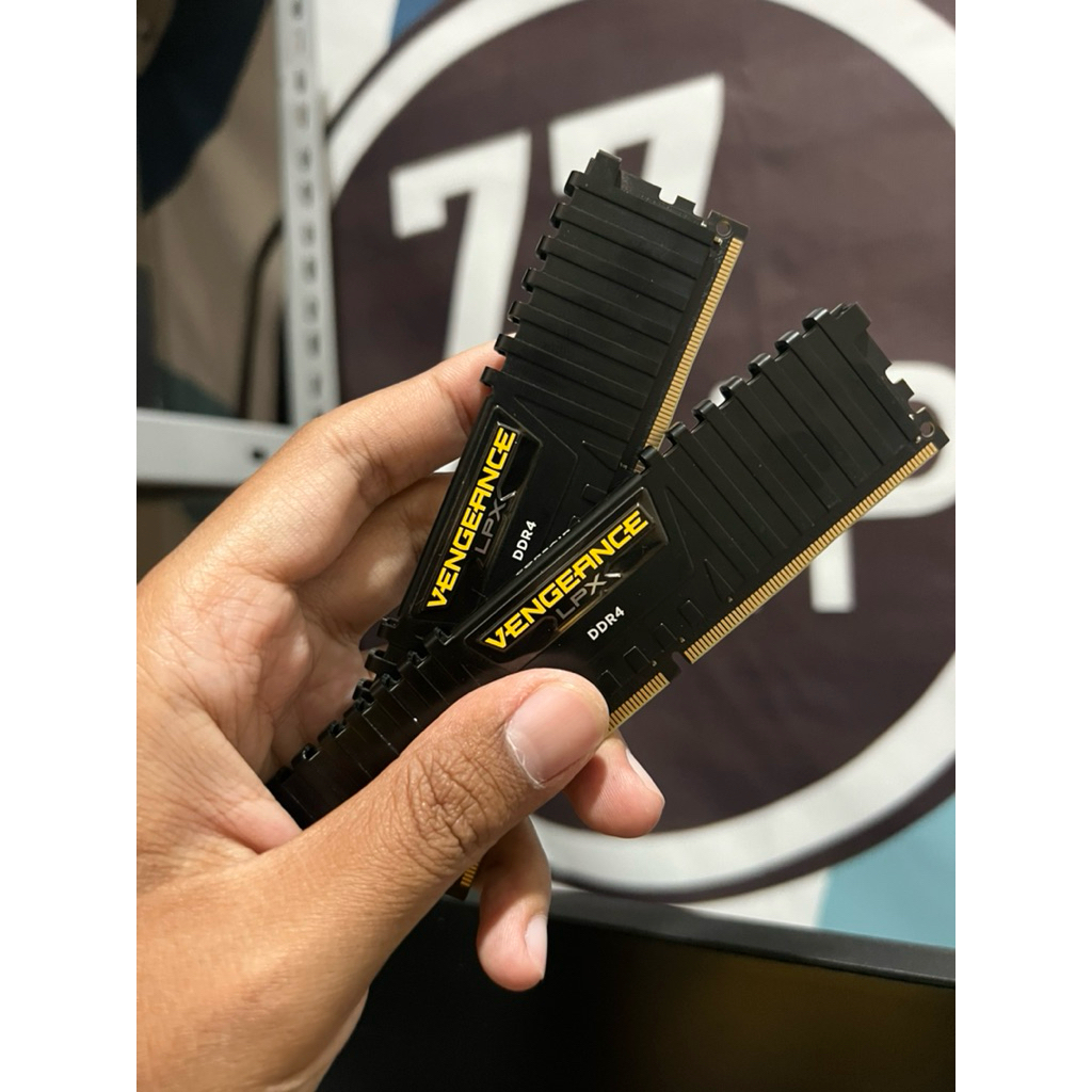 RAM DDR4 Corsair Vegeance LPX 16GB 2666