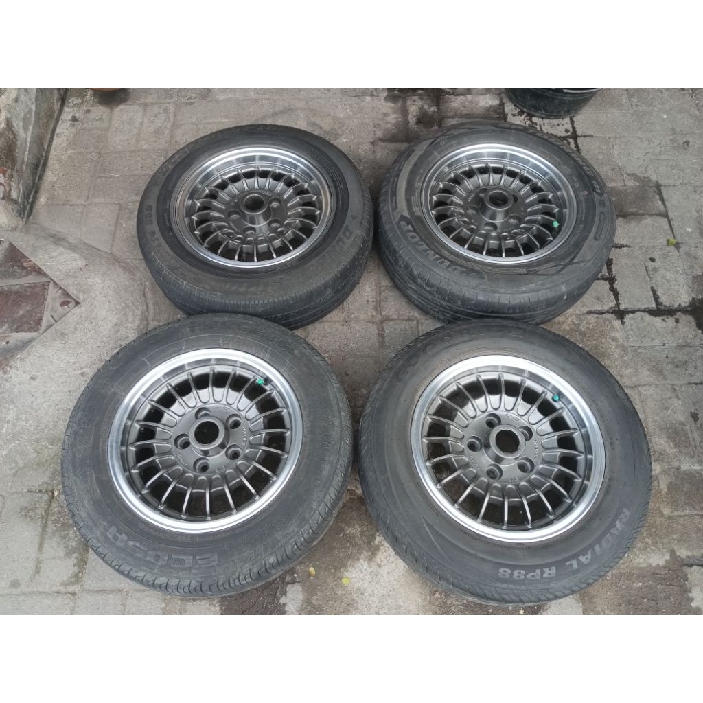 Velg R14 Lubang 5
