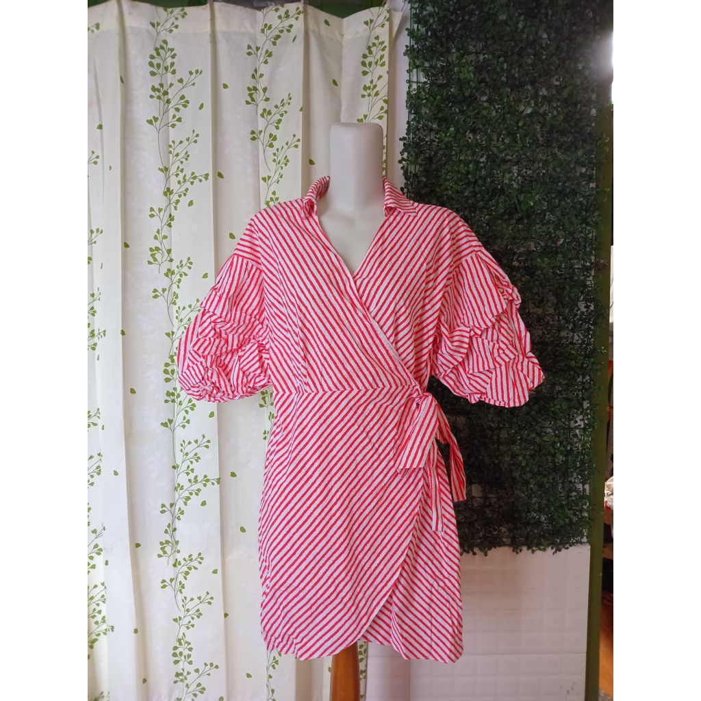 Dress kimono tali motif salur merah putih lengan balon umpak wanita