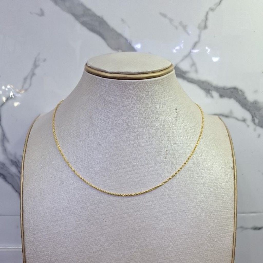 kalung emas tali tambang.